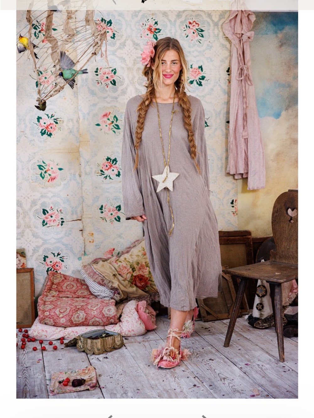 MAGNOLIA PEARL Viggo Long Sleeve TShirt Tee Maxi Dress O/S Cupid Logo Taupe - Picture 2 of 16